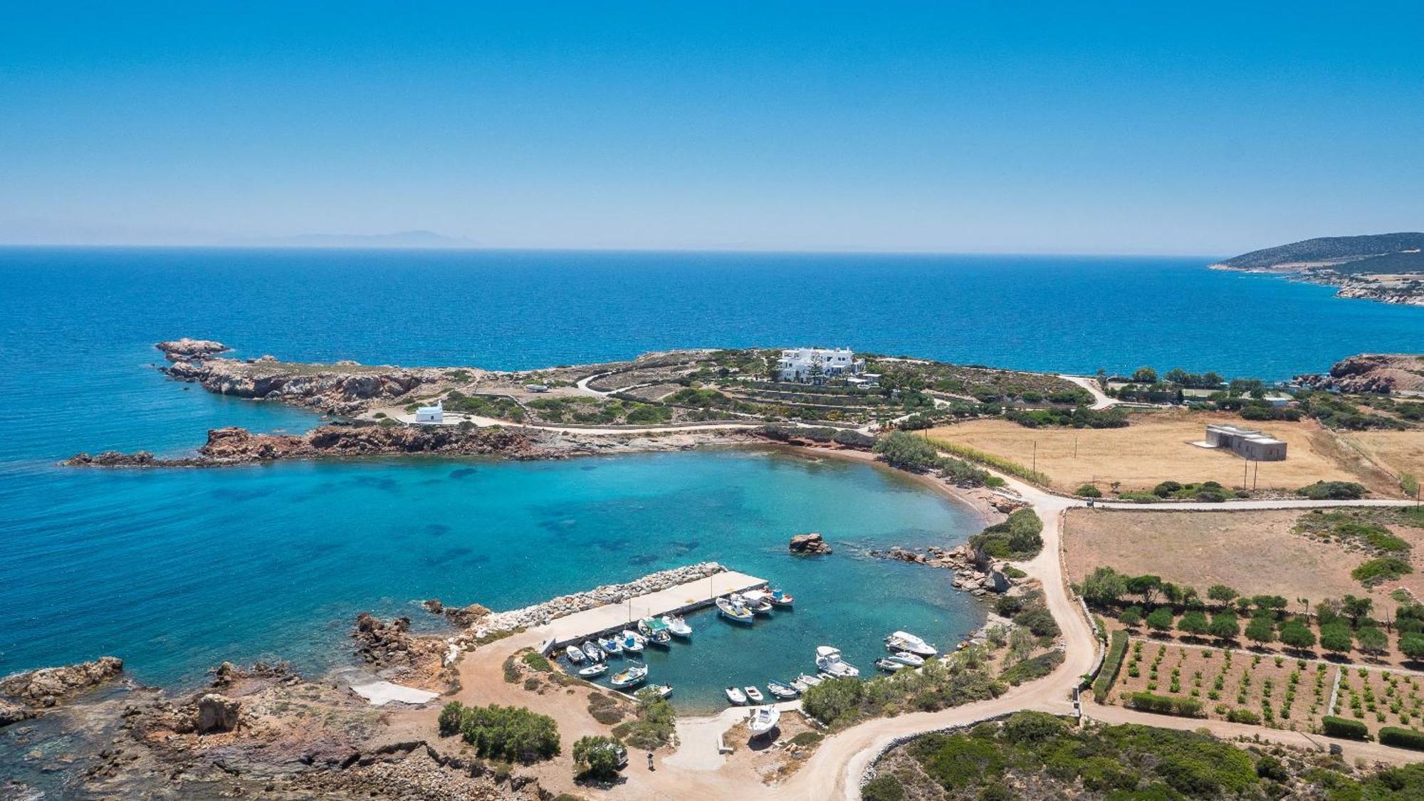 Martineli Residence - A Beachfront Estate Drios Extérieur photo