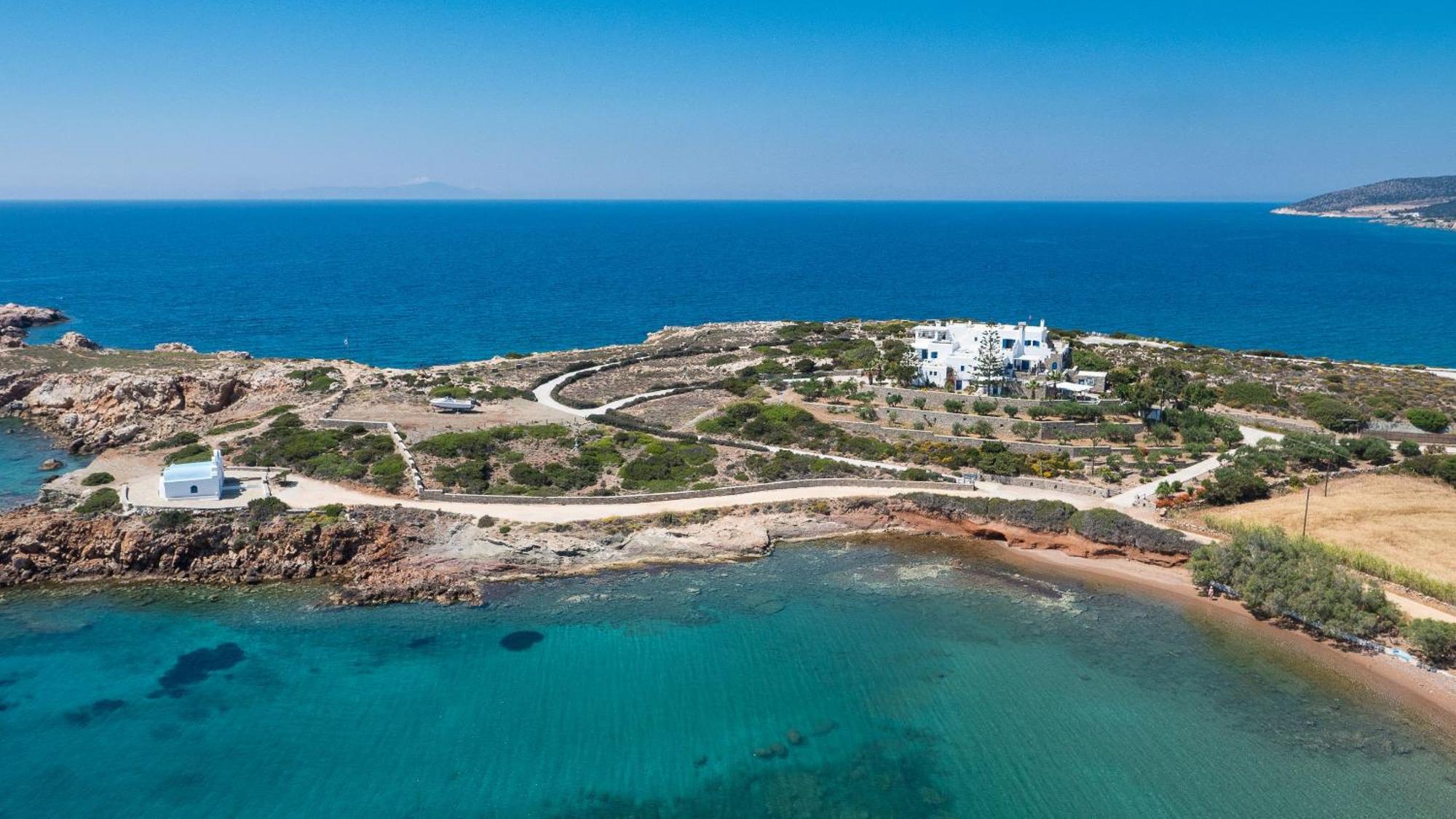 Martineli Residence - A Beachfront Estate Drios Extérieur photo